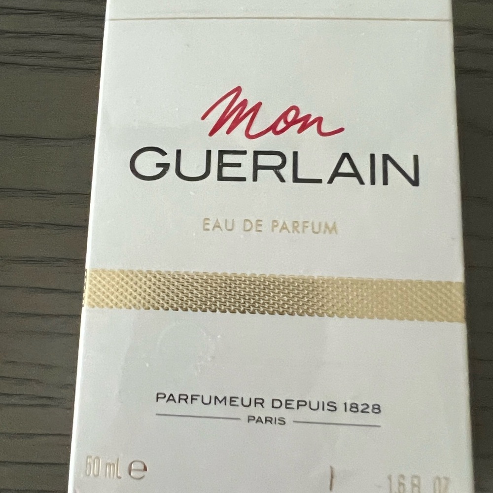 Guerlain Mon Eau de Parfum 50ml - White and Gold